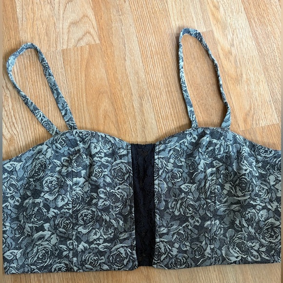 Pins & Needles Tops - Urban Outfitters Pins & Needles Black & Cream Lace Bralette BraletteTop